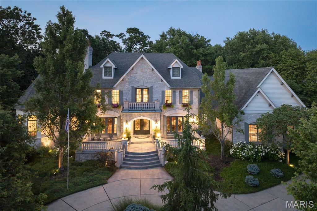 Property Photo: 135 Ballas Court MO 63131