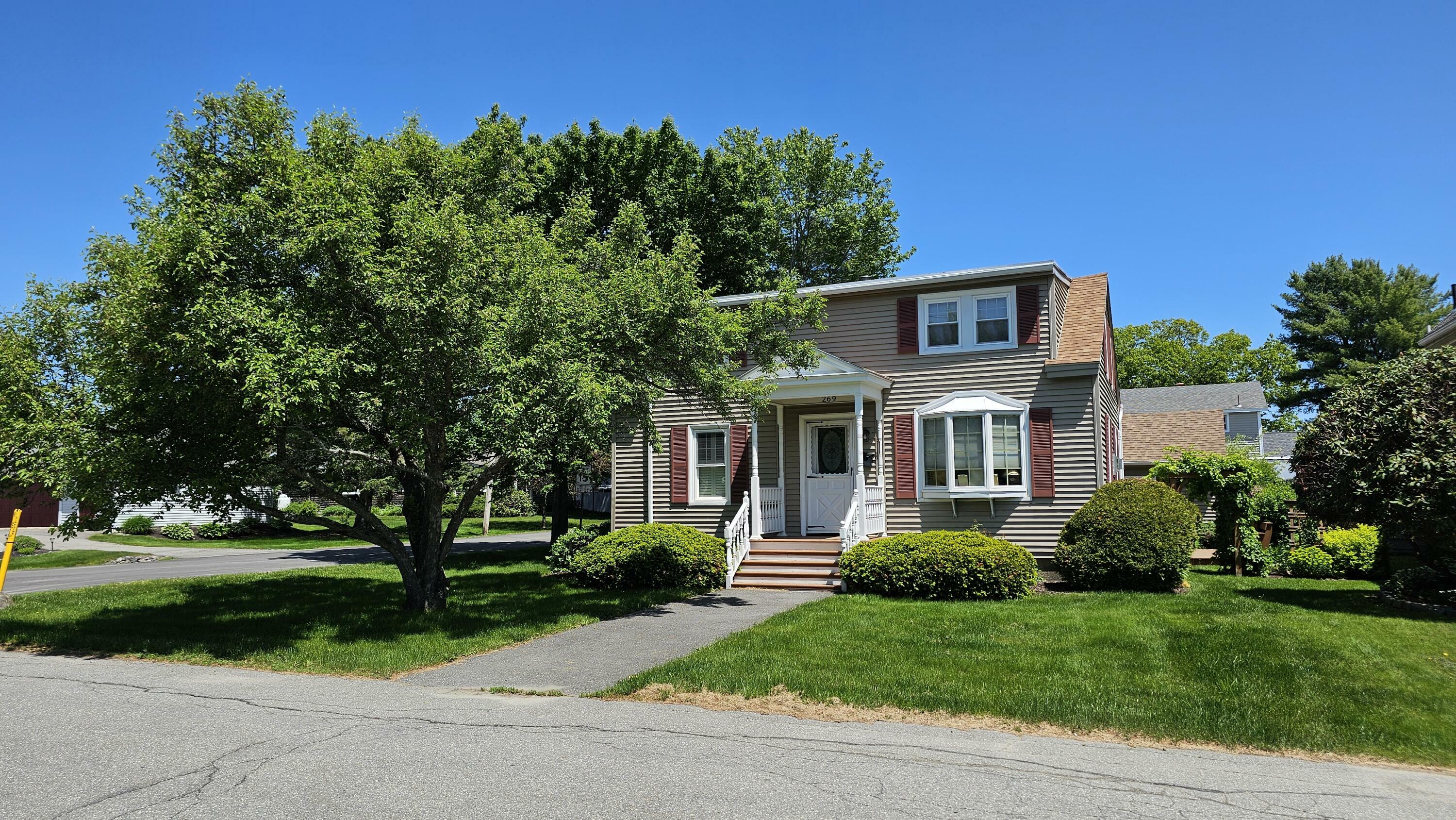 Property Photo: 269 Lincoln Street ME 04401