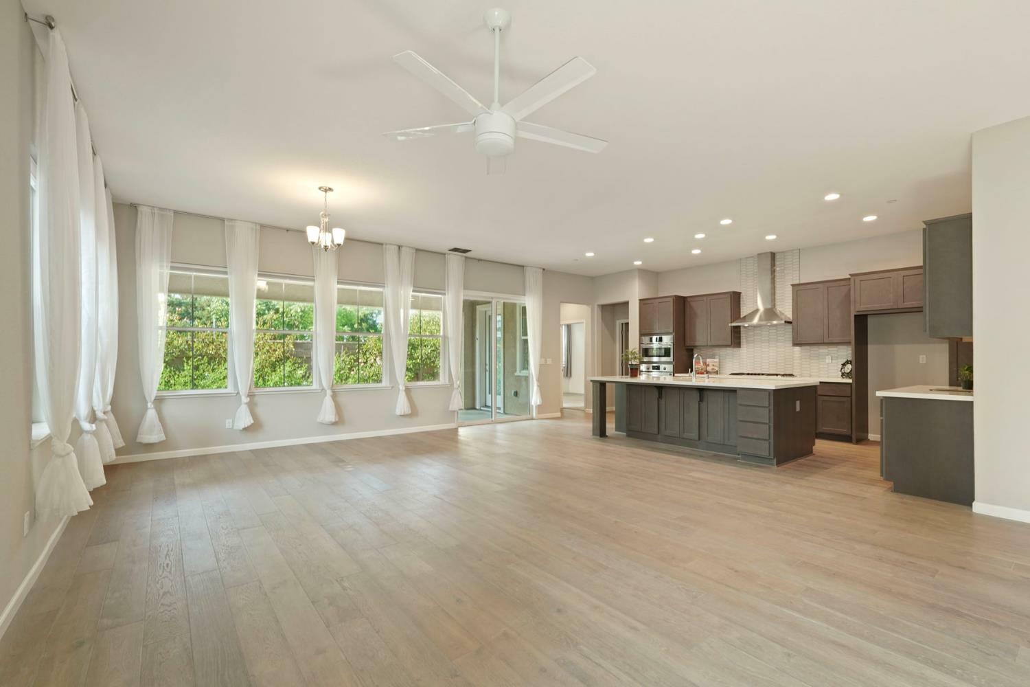 Property Photo:  991 Harvest Crossing  CA 95242 