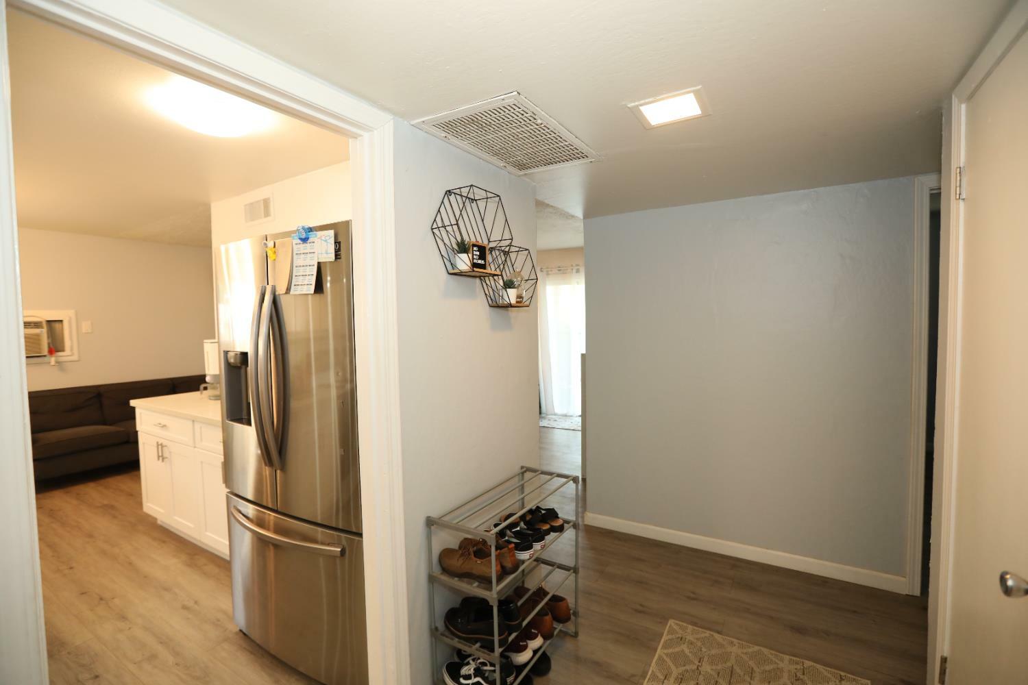 Property Photo: 2343 Thompson Way CA 95822