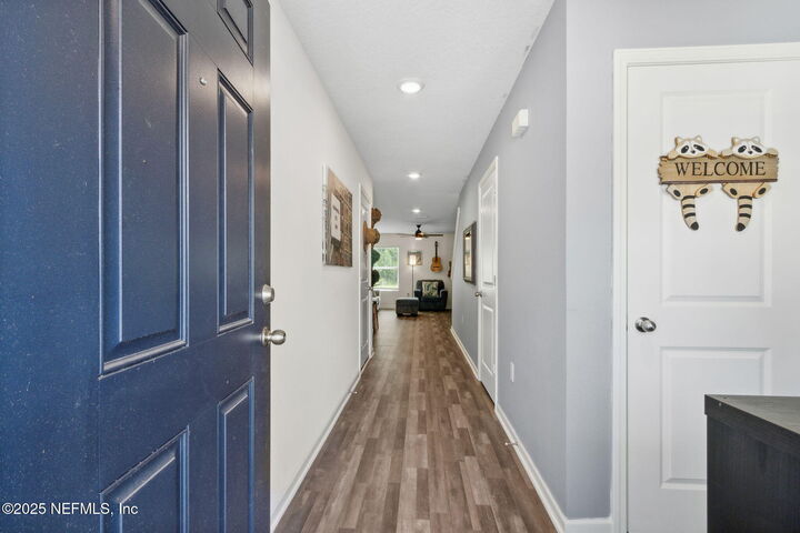 Property Photo:  45113 Red Brick Drive  FL 32011