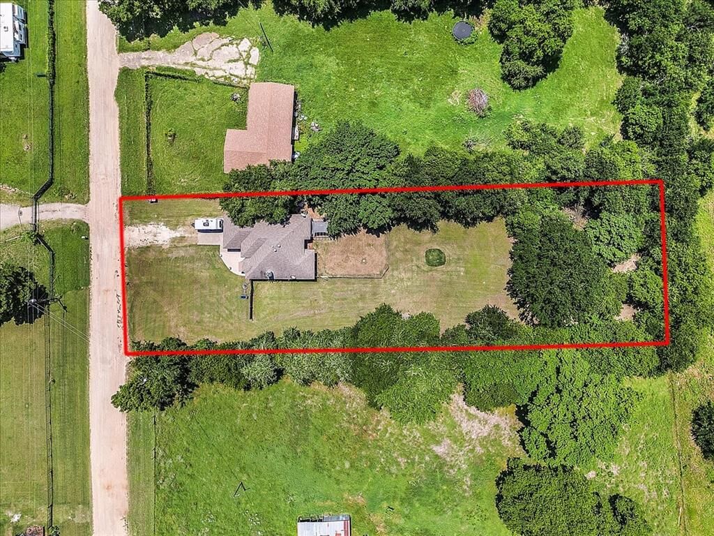 Property Photo: 5212 Cross Timber Road W TX 76031