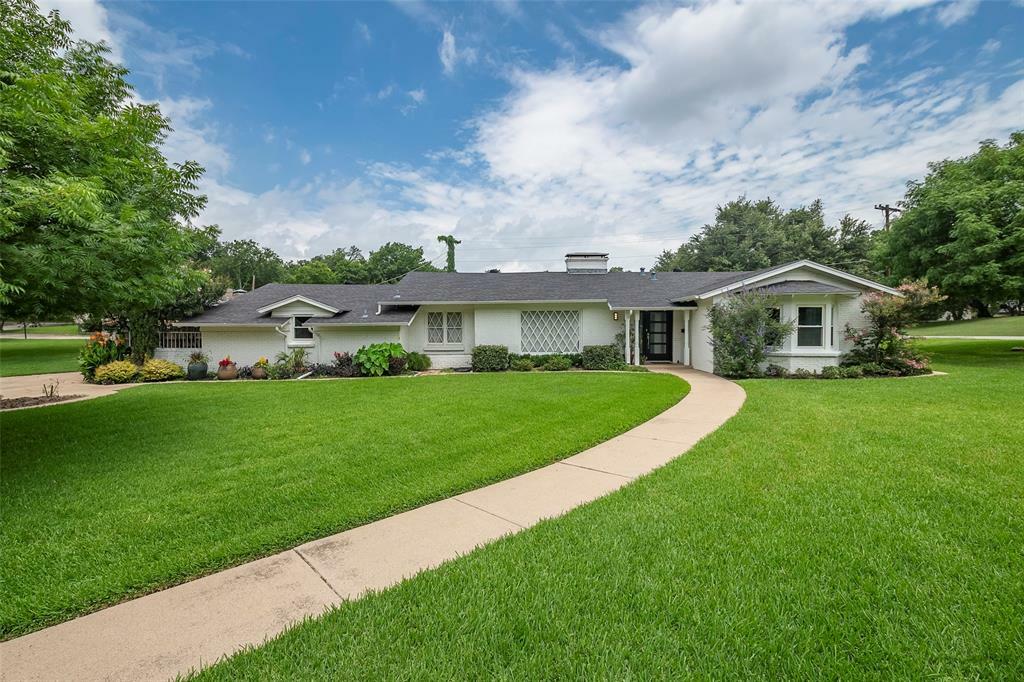Property Photo: 4141 Shannon Drive TX 76116