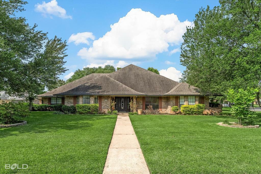 Property Photo: 332 Greenacres Boulevard LA 71111