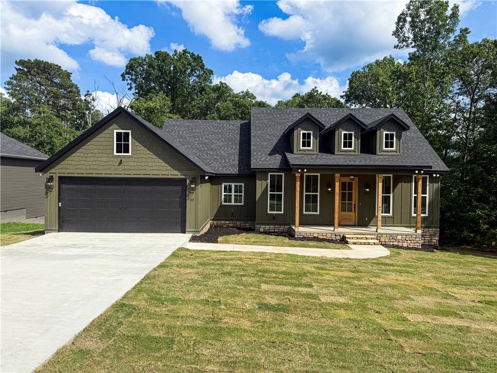 Property Photo:  11 Overton Drive  AR 72714 