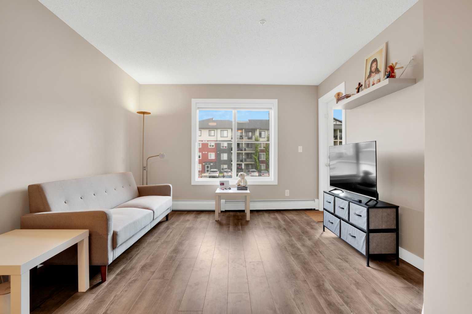 Photo de la propriété: 81 Legacy Boulevard SE 1205 AB T2X 2B9