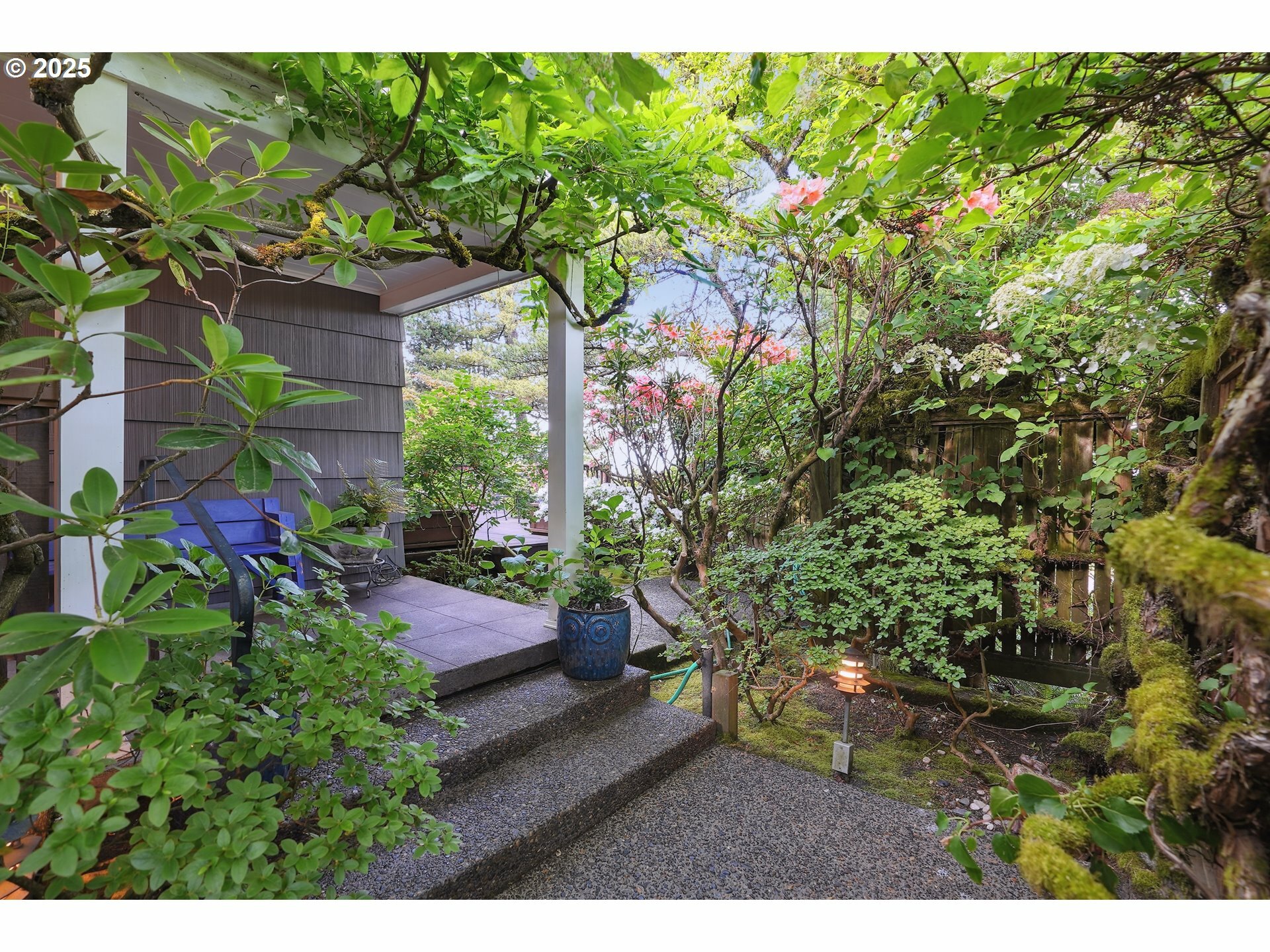 Property Photo: 4317 SW Bernard Dr OR 97239