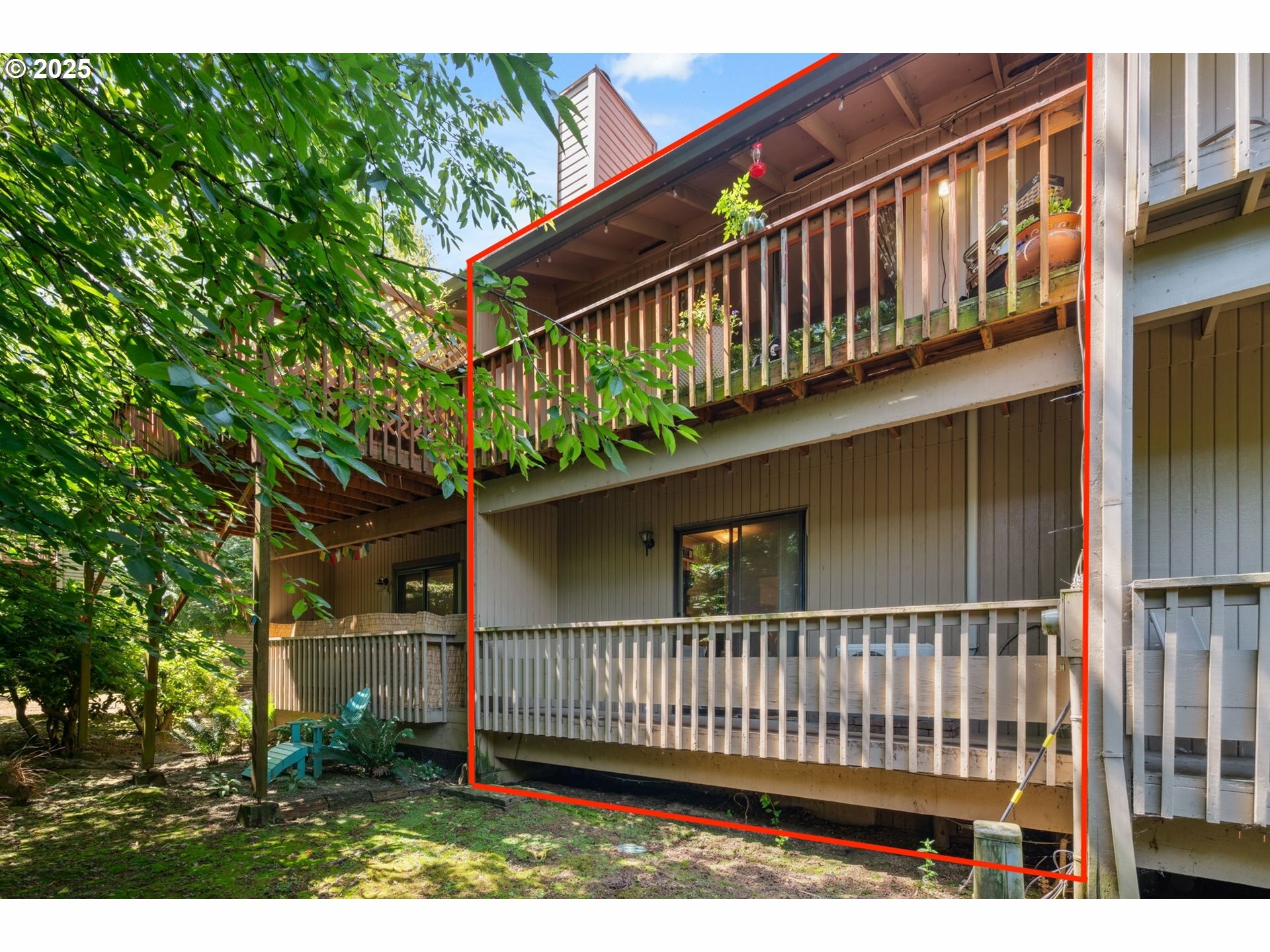 Property Photo: 2818 Treetop Ln OR 97068