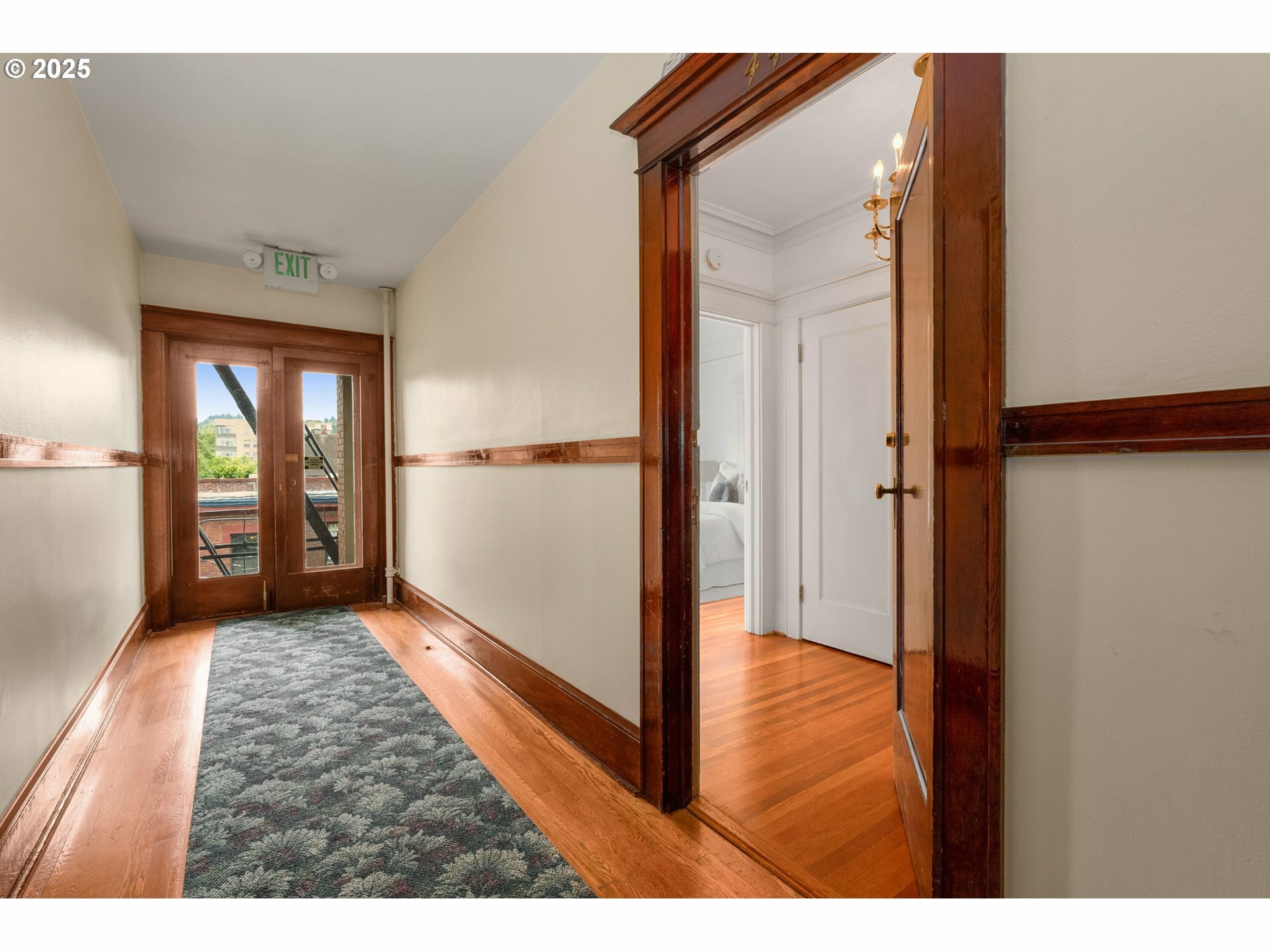 Property Photo: 2083 NW Johnson St 44 OR 97209