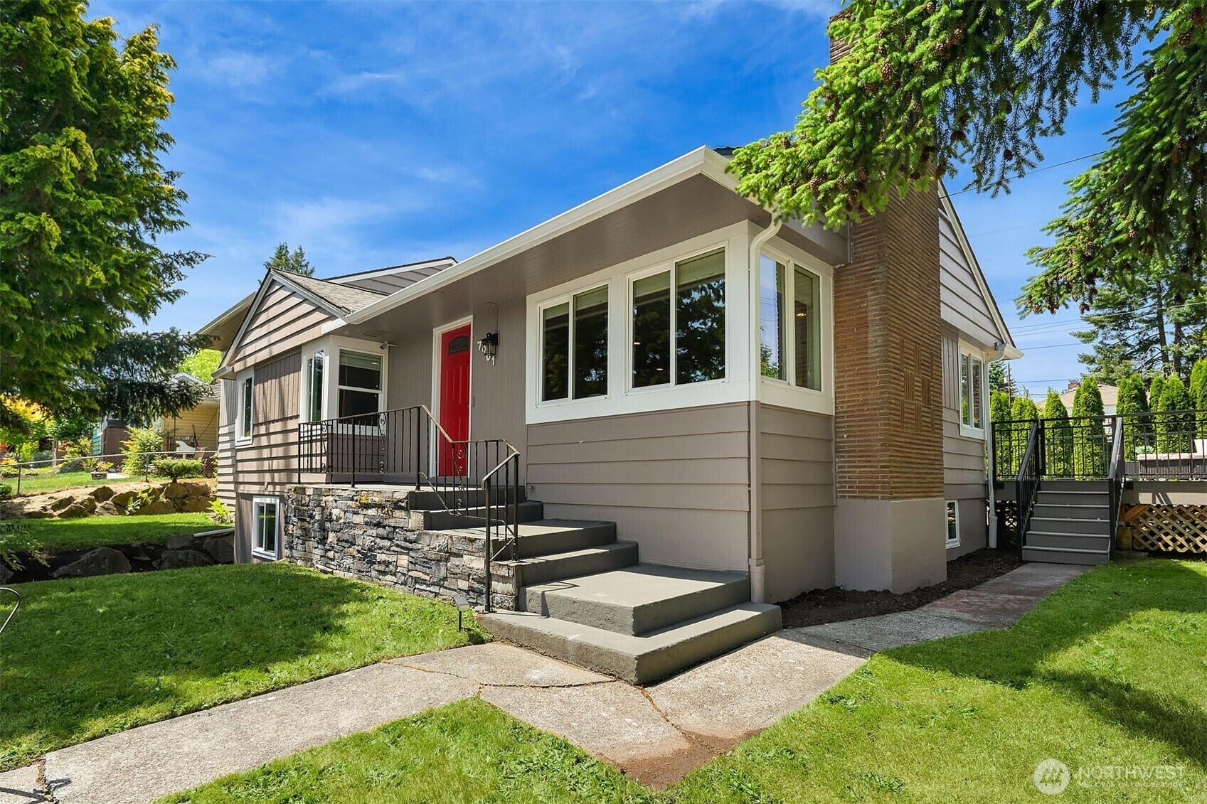 Property Photo: 7901 12th Avenue SW WA 98106