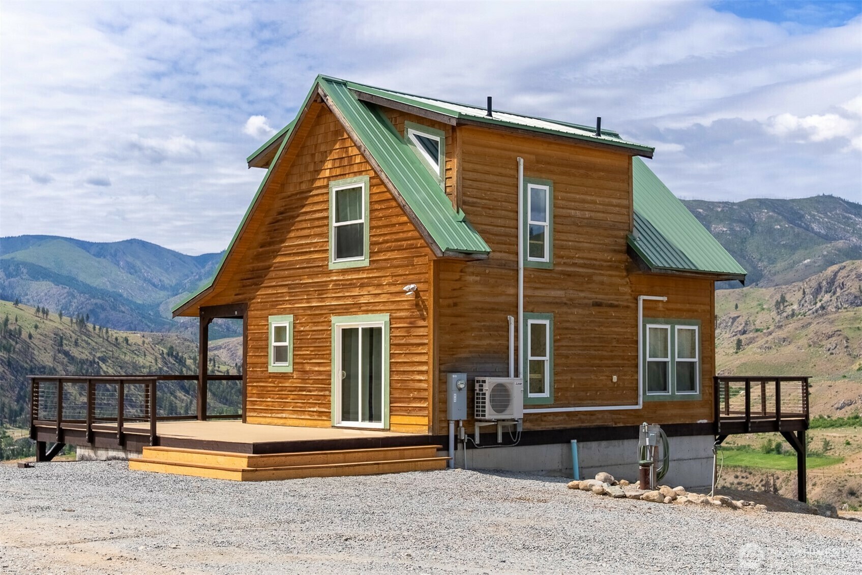 Property Photo: 11 Backcast Road WA 98834
