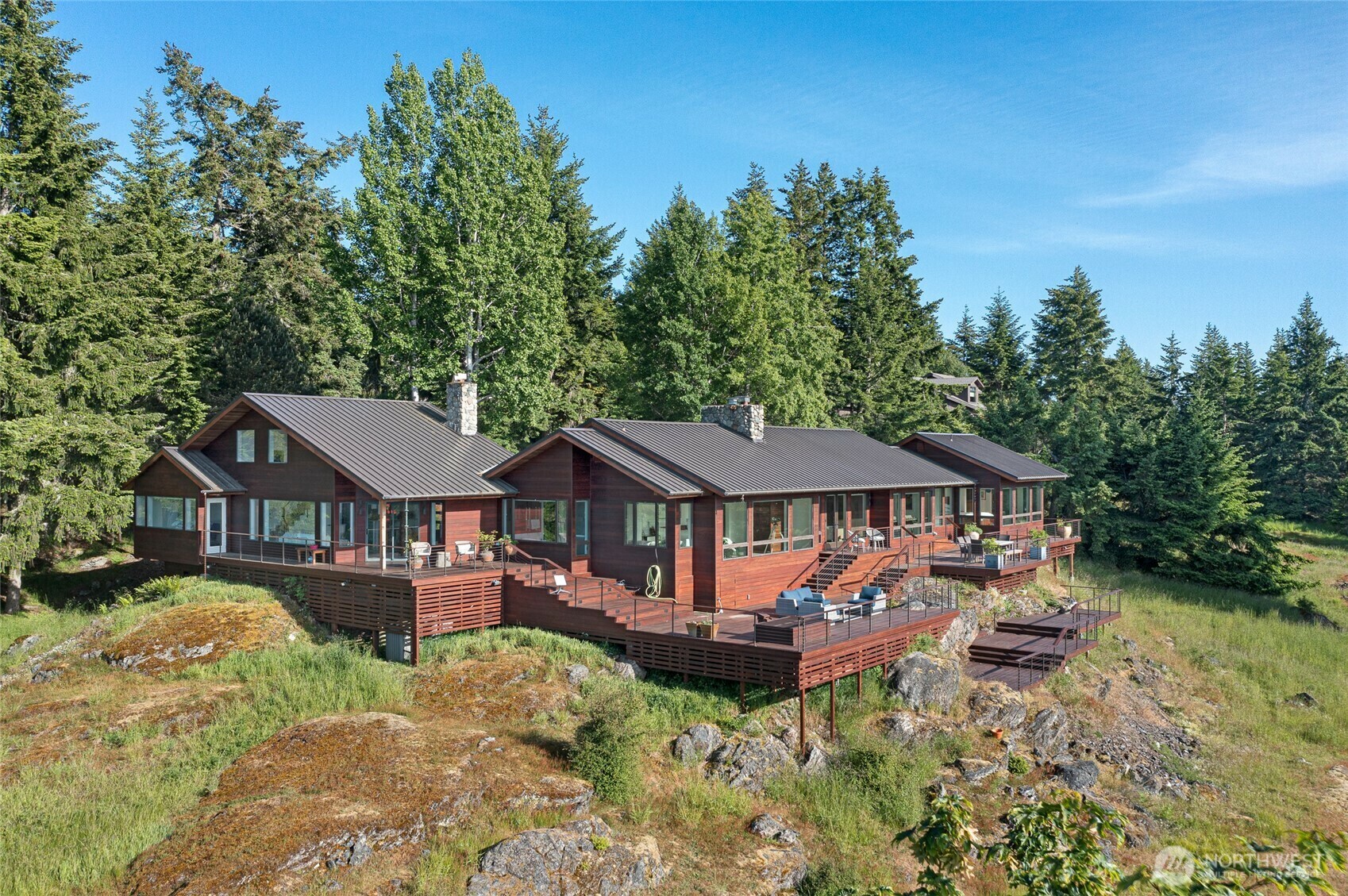 Property Photo:  2000 2001  Mount Dallas Road  WA 98250 