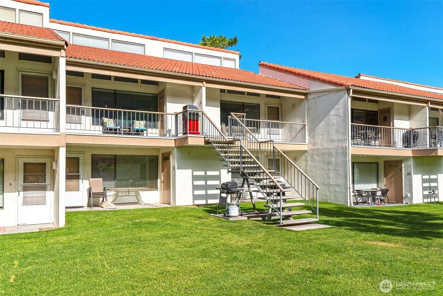 Property Photo: 8903 Crescent Bar Road 158 WA 98848