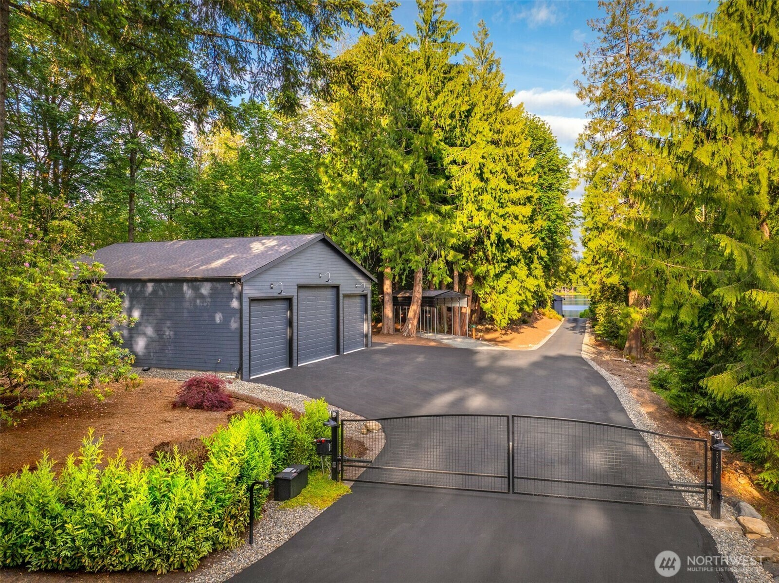 Property Photo: 5021 175th Avenue SE WA 98290