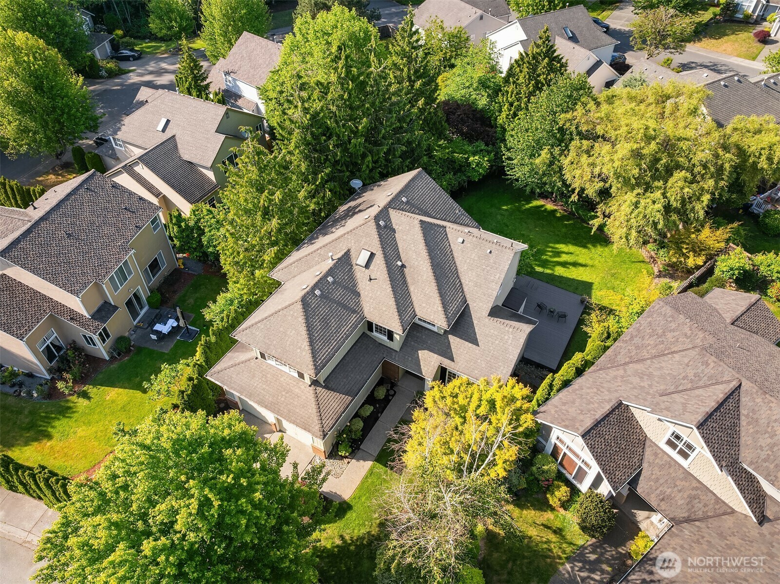 Property Photo: 6029 122nd Place SW WA 98275