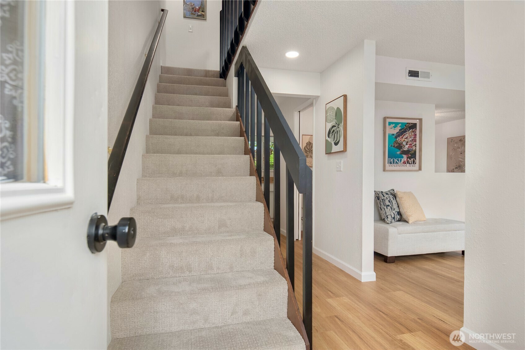 Property Photo: 3601 I Street SE 7B WA 98002