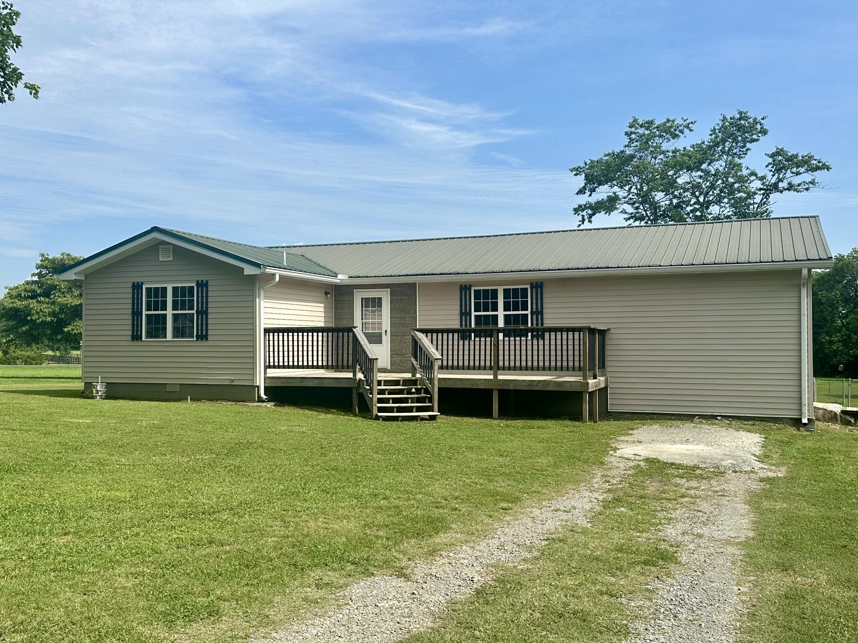 Property Photo: 175 Sunset Estates Lane TN 37321