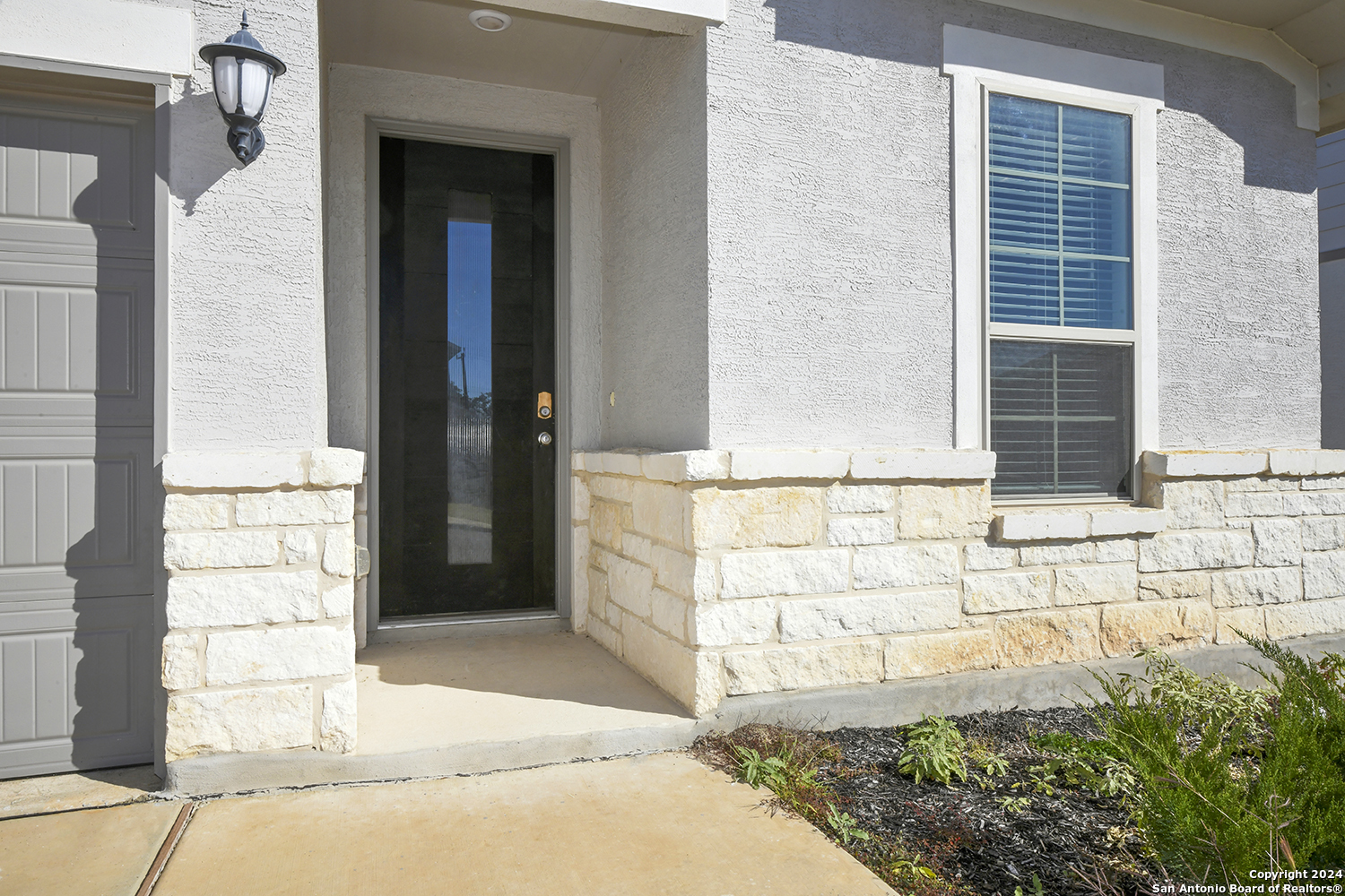 Property Photo: 12925 Lilly Pass TX 78254