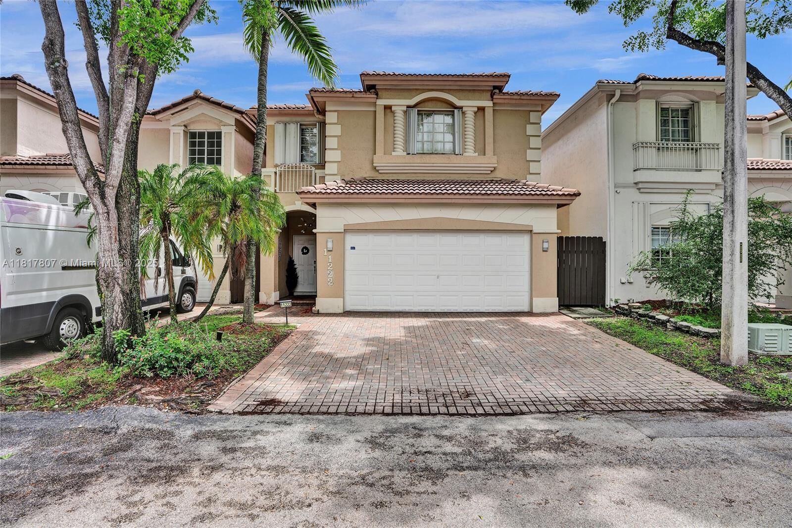 Property Photo:  11222 NW 73rd Ter  FL 33178 