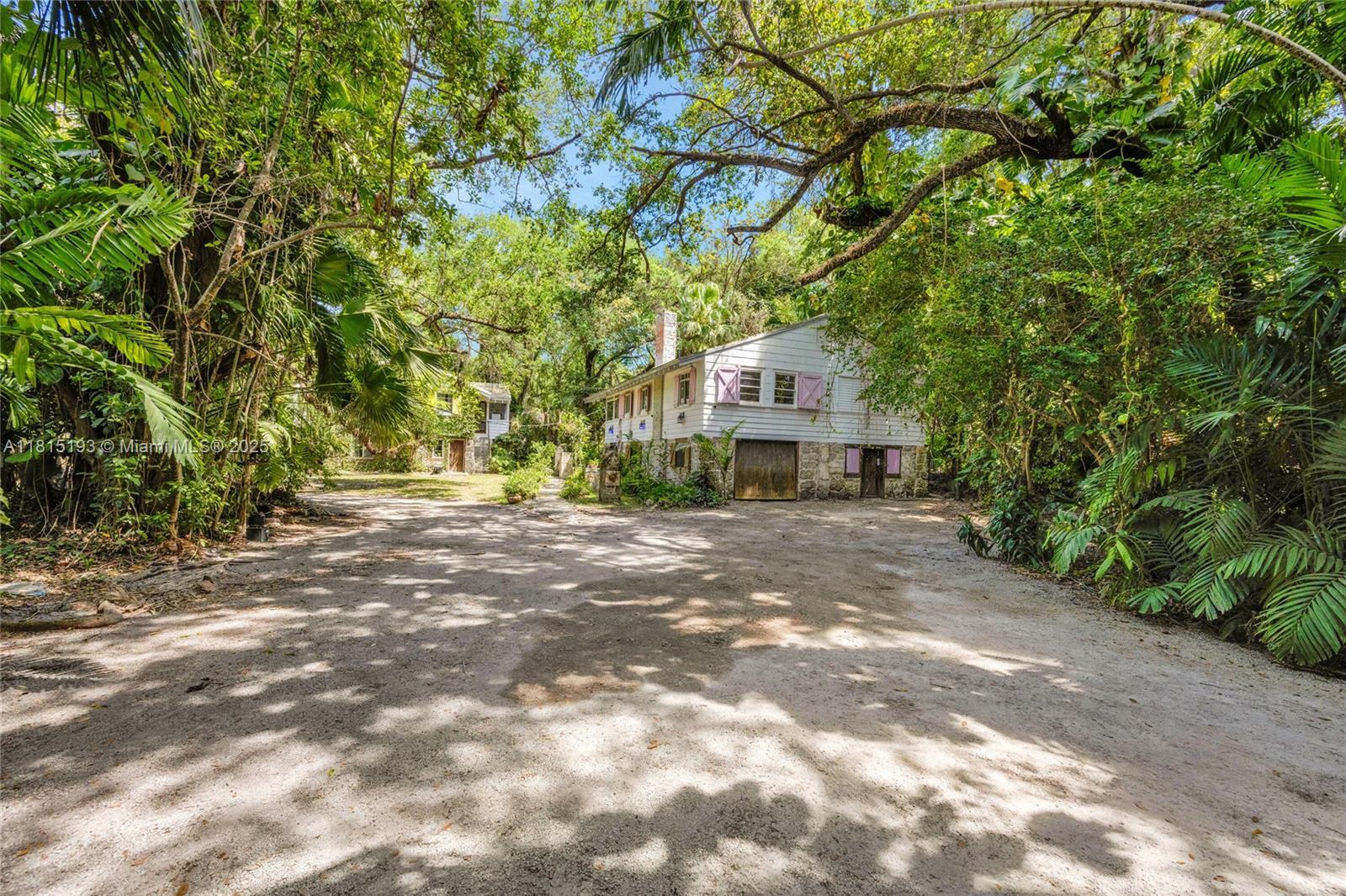 Property Photo: 10015 Snapper Creek Rd. FL 33156