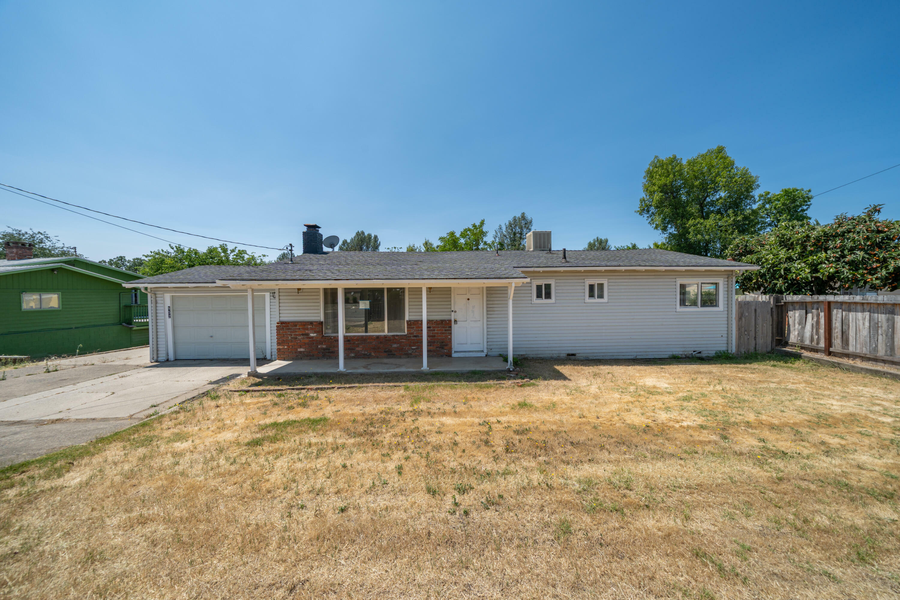 852 Lake Boulevard  Redding CA 96003 photo