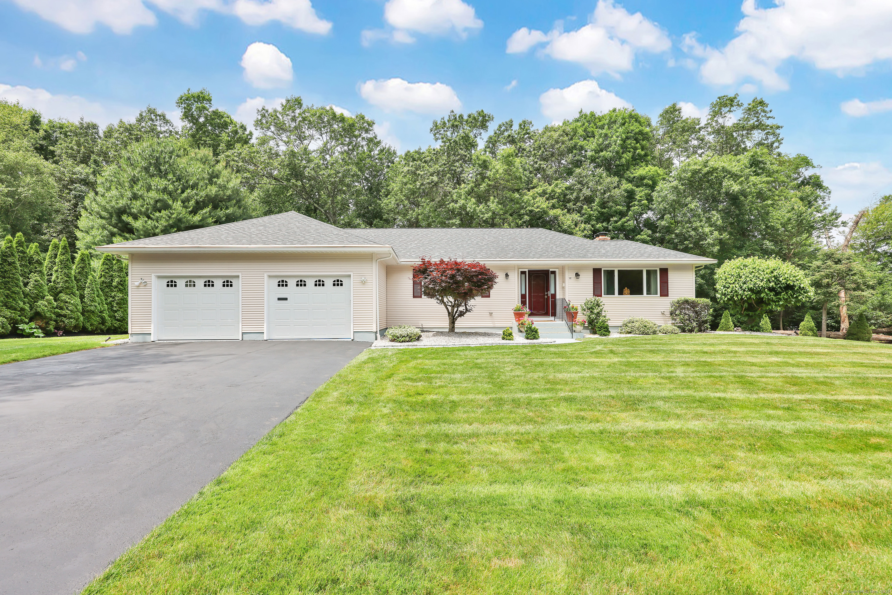 Property Photo: 12 Jonathan Lane CT 06074