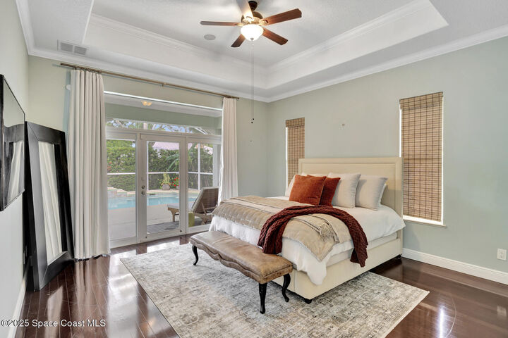 Property Photo: 105 38th Court FL 32968