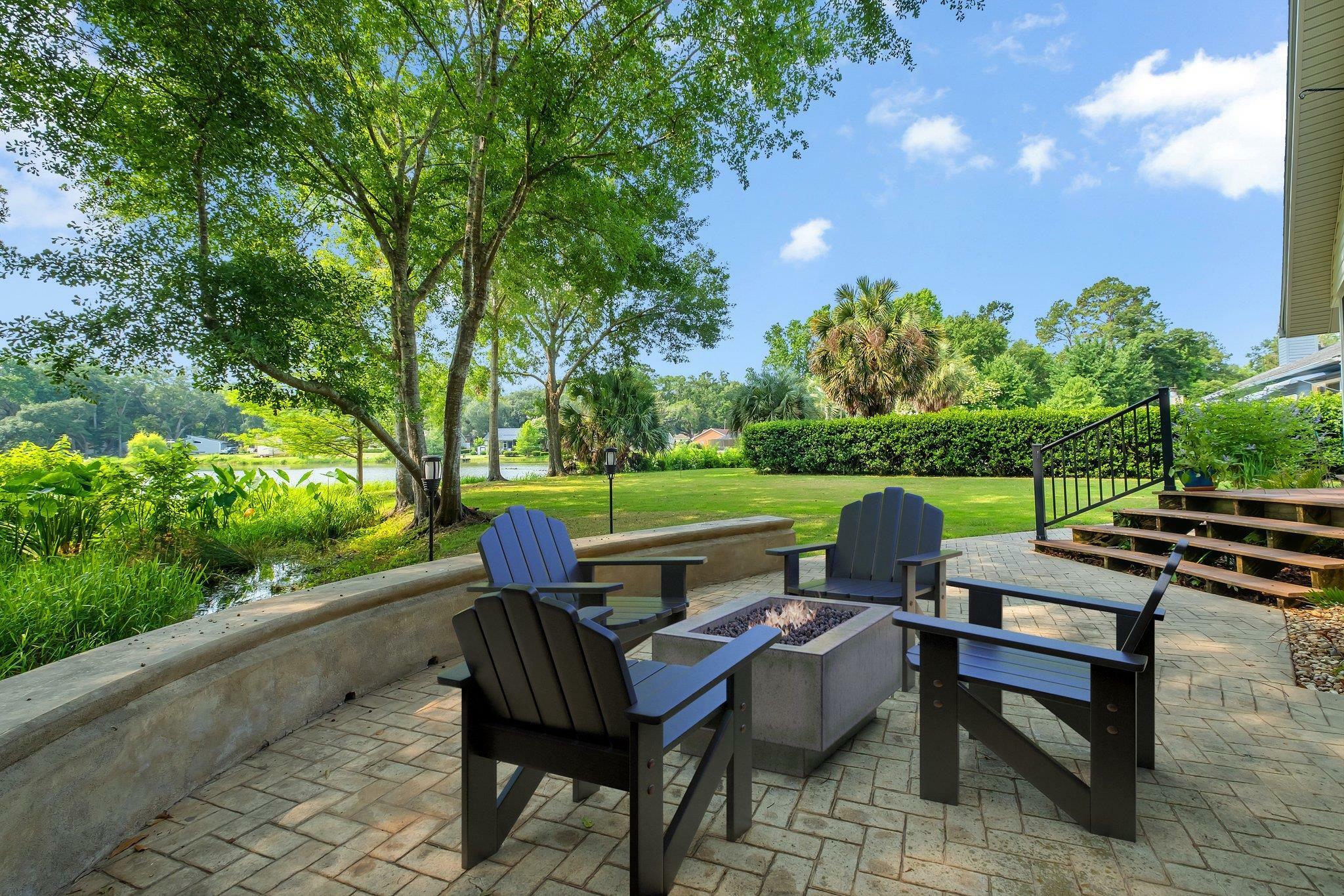 Property Photo: 6557 Alan A Dale Trail FL 32309