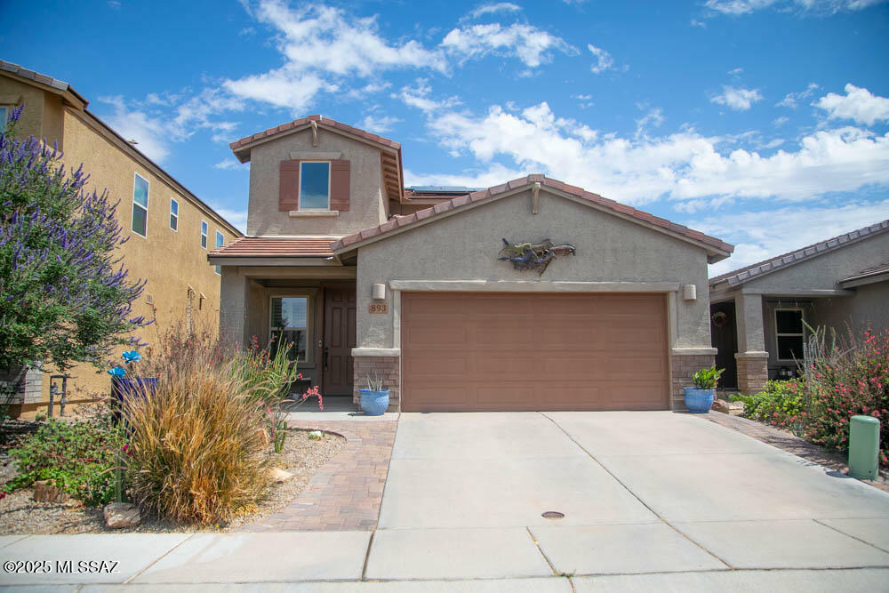 Property Photo: 893 E Bottomlands Lane AZ 85629