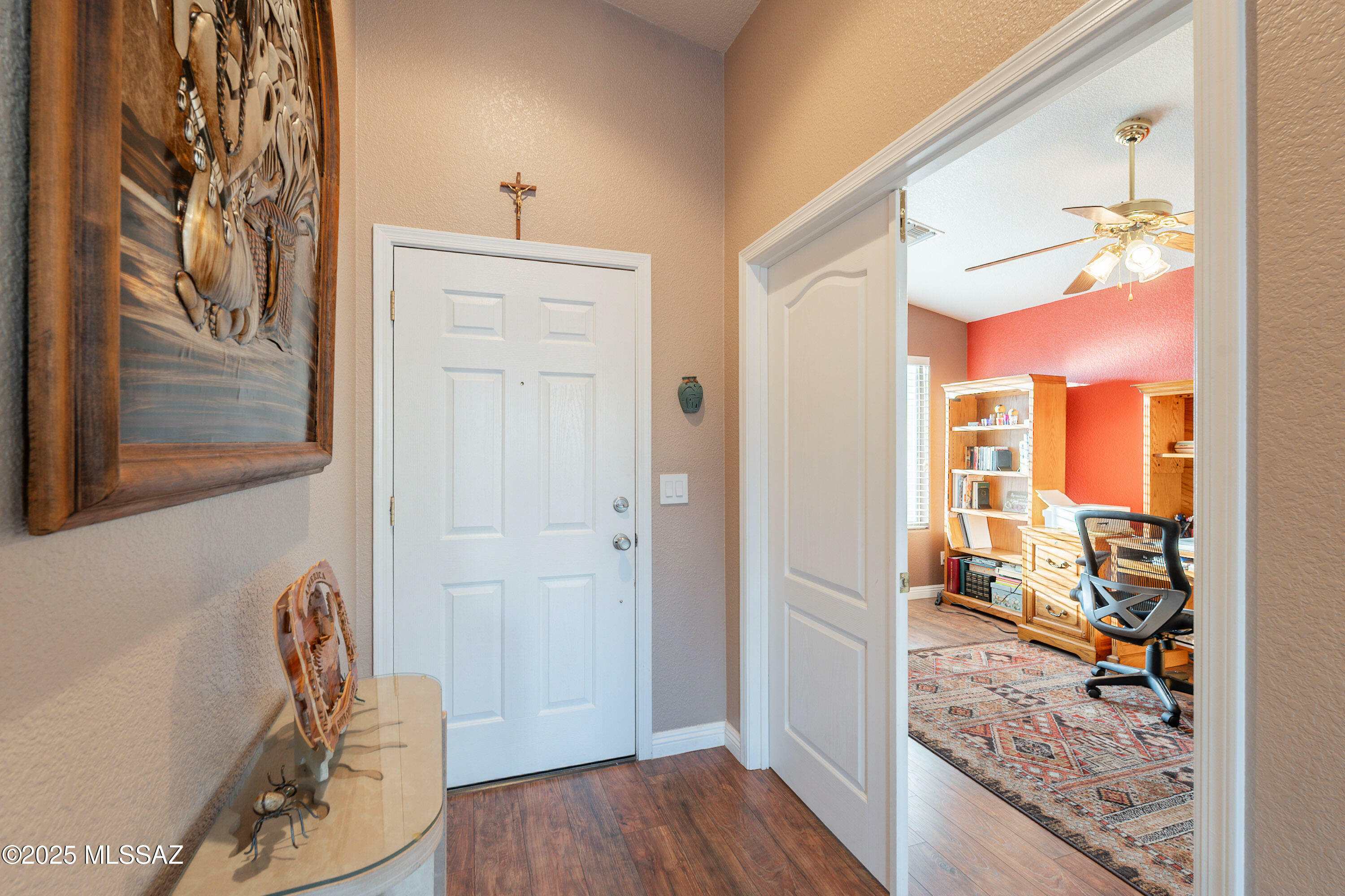 Property Photo: 8316 N Pink Pearl Way AZ 85741