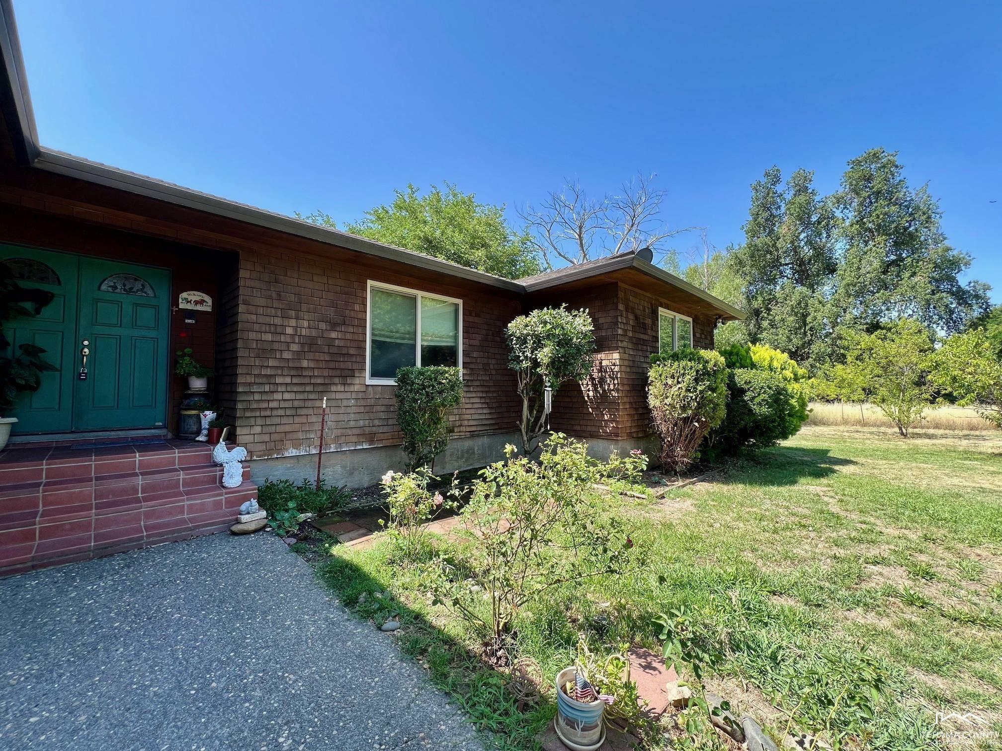 Property Photo: 24909 Tehama Vina CA 96055-9720