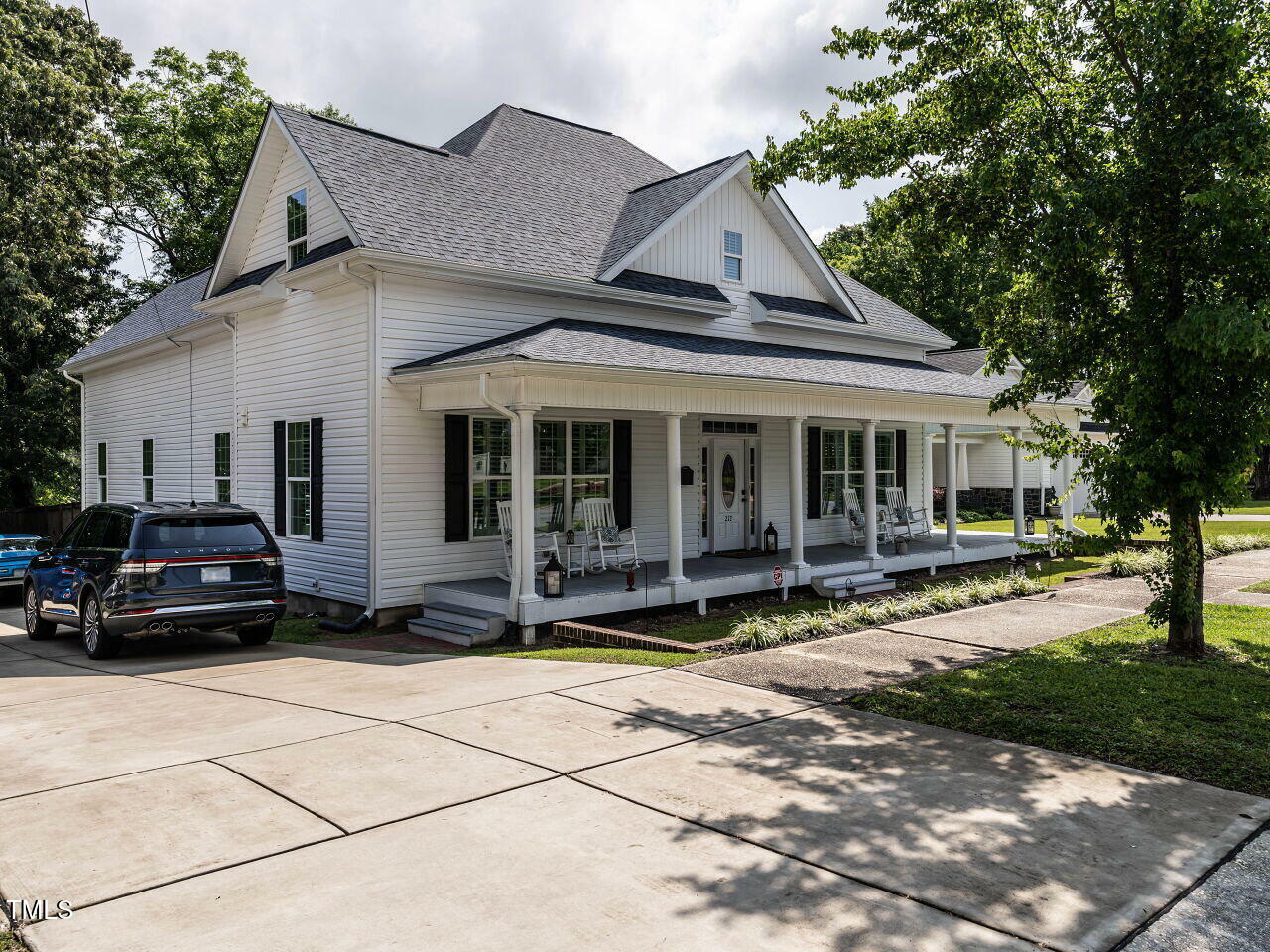 Property Photo:  212 W Church Street  NC 27504 