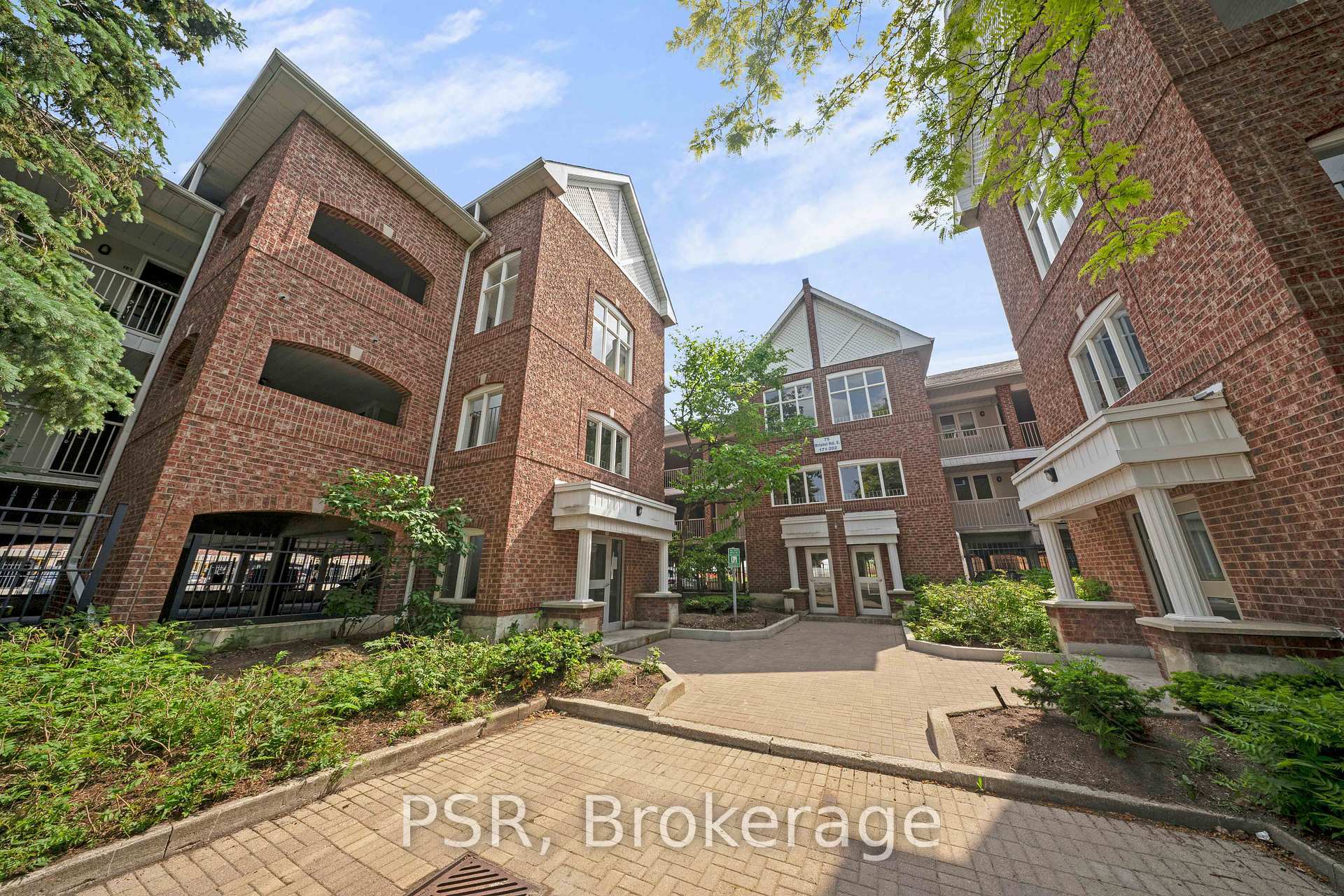 Property Photo:  75 Bristol Road E 189  ON L4Z 3P2 