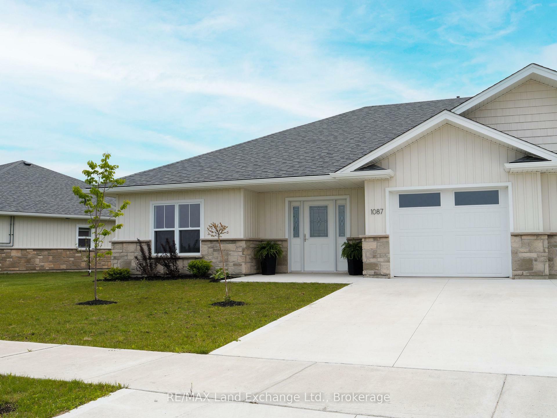 Property Photo: 1087 Waterloo Street ON N0H 2C3