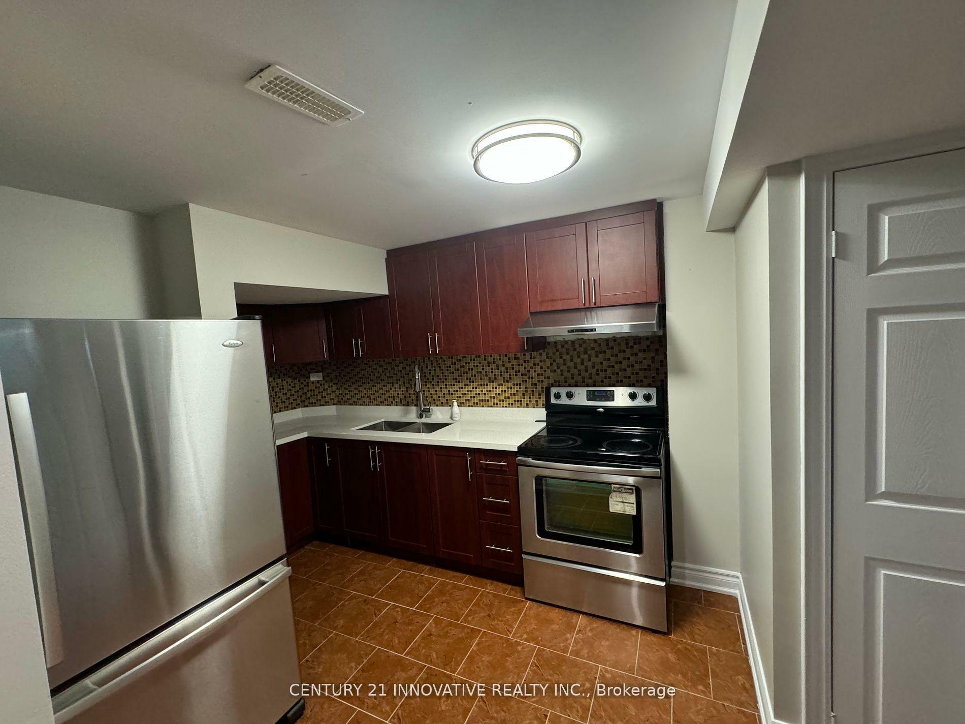 Property Photo: 96 Boxwood Crescent Basement ON L3S 3W6