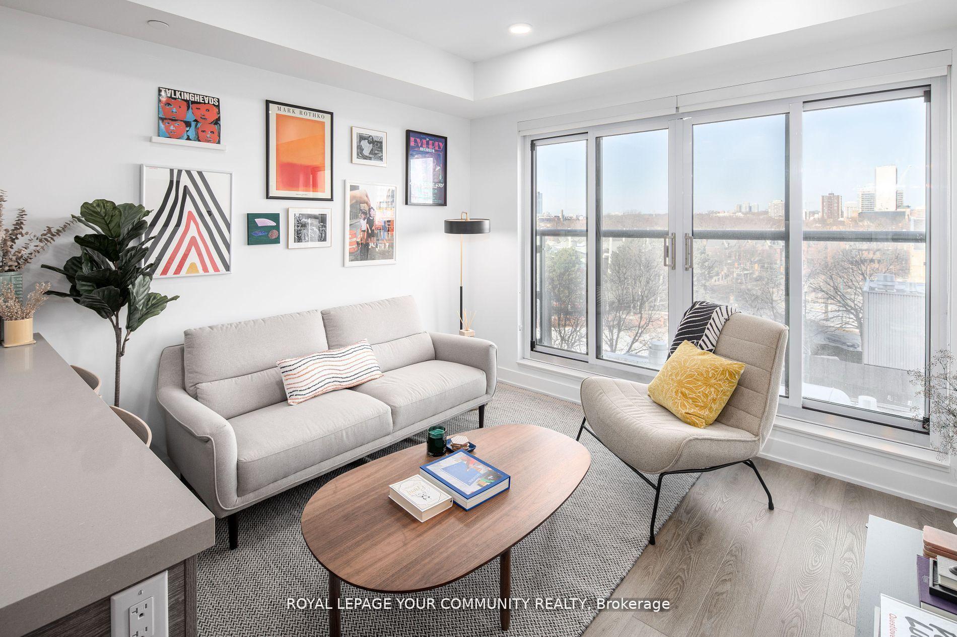 Property Photo: 484 Spadina Avenue 409 ON M5S 0E4