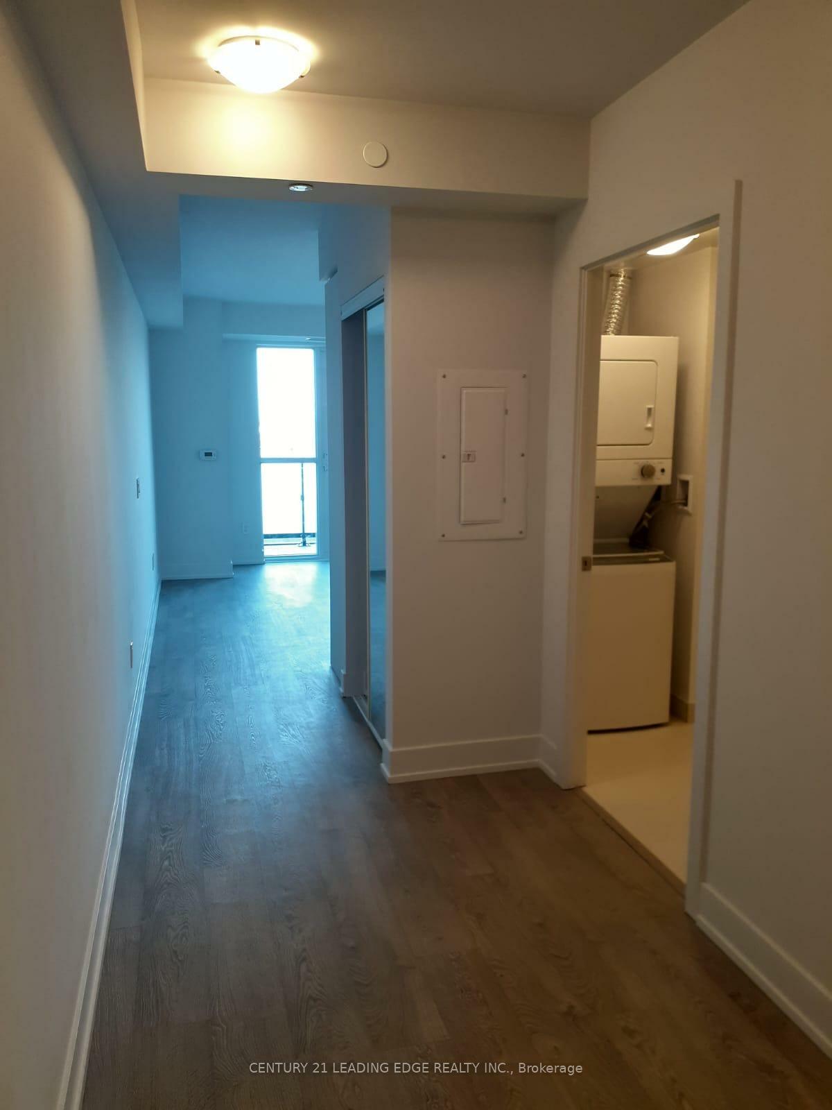 Property Photo: 2550 Simcoe Street N 320 ON L1L 0R5