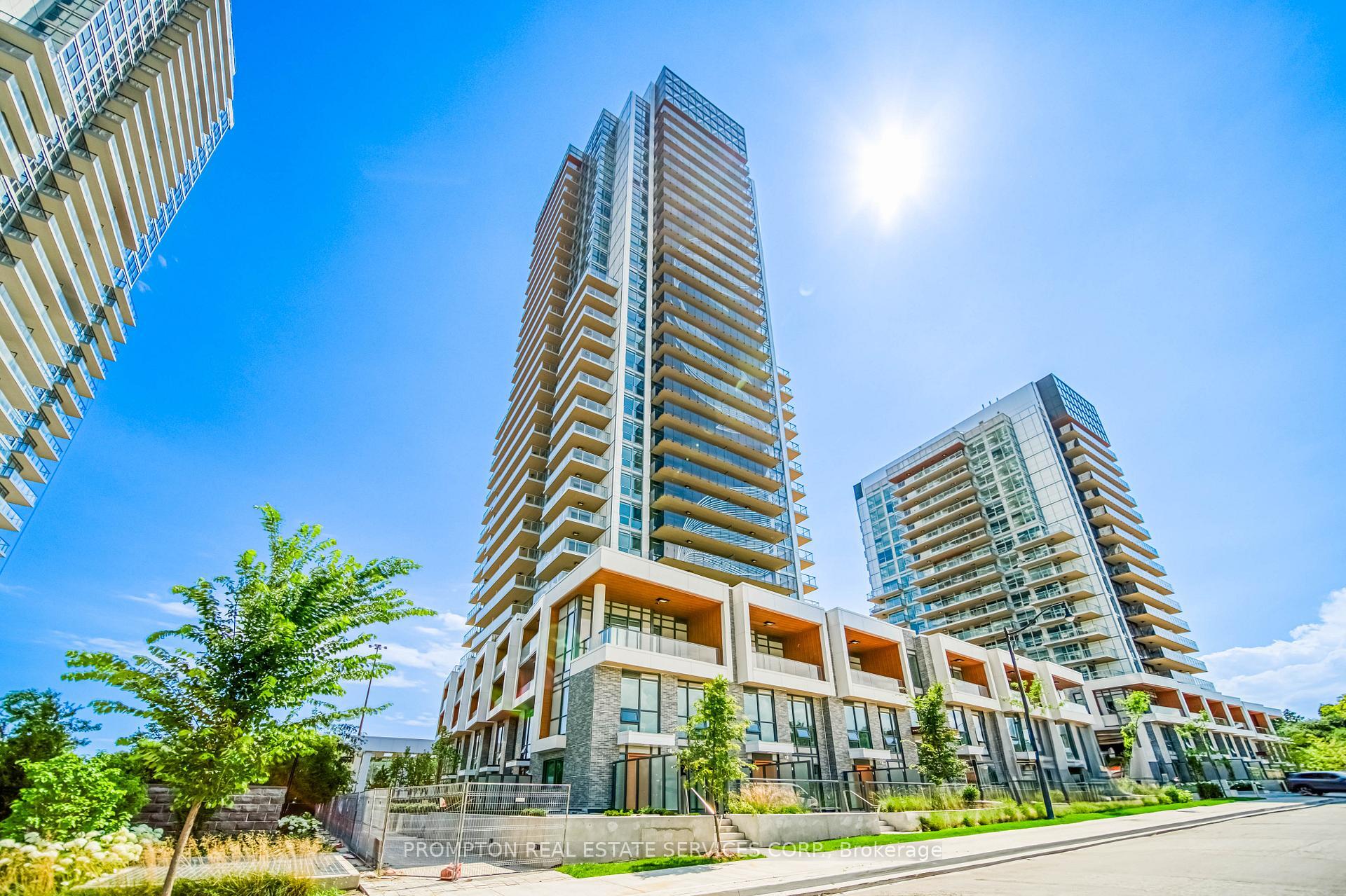 Property Photo: 27 McMahon Drive 2102 ON M2K 0J2