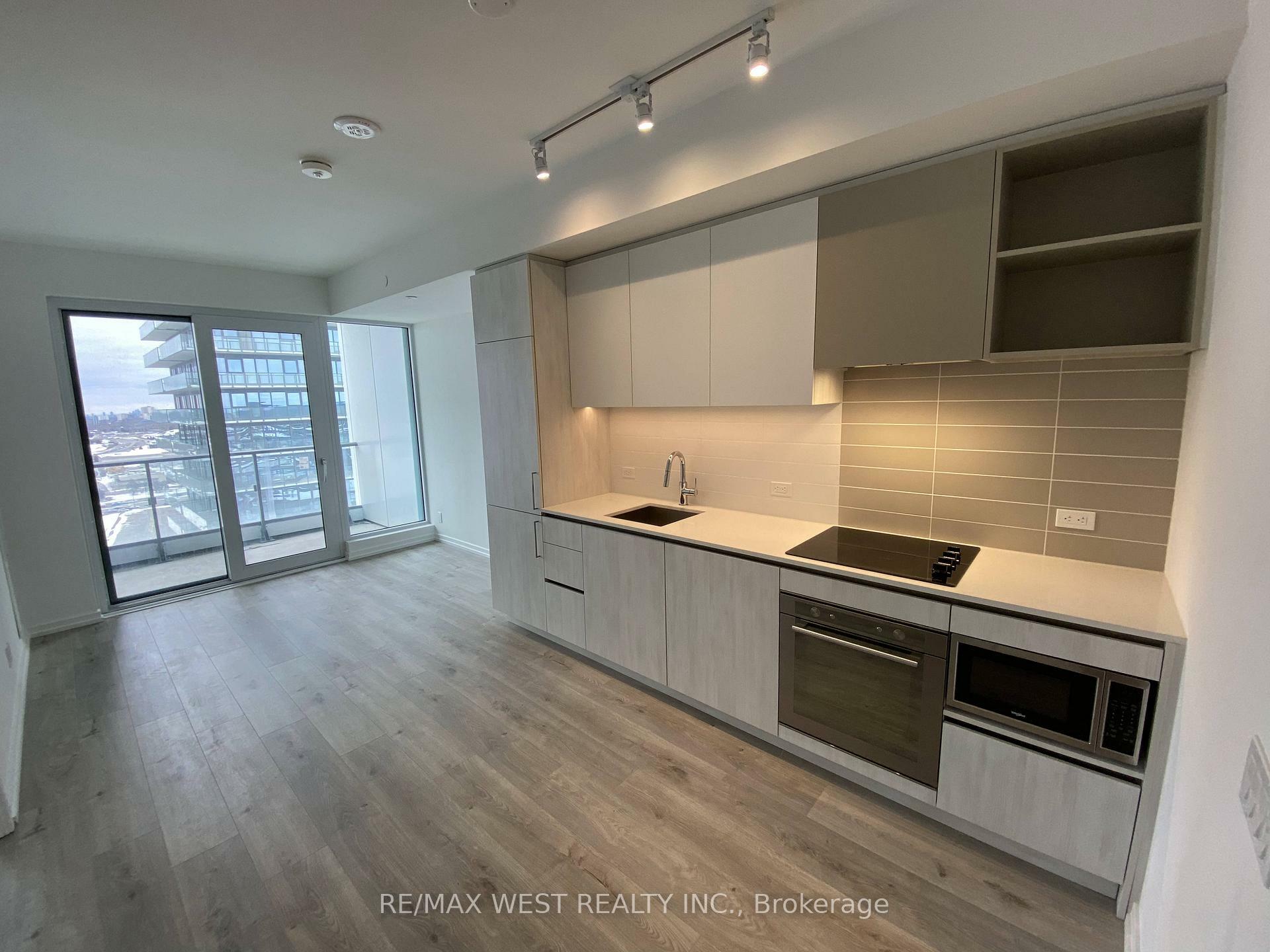 Property Photo: 1000 Portage Parkway 2009 ON L4K 0L1
