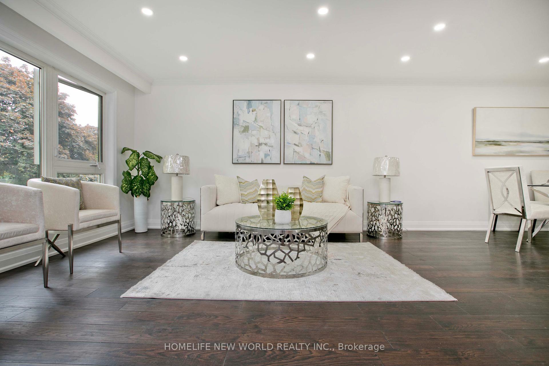 Property Photo: 80 Chipwood Crescent ON M2J 3X7
