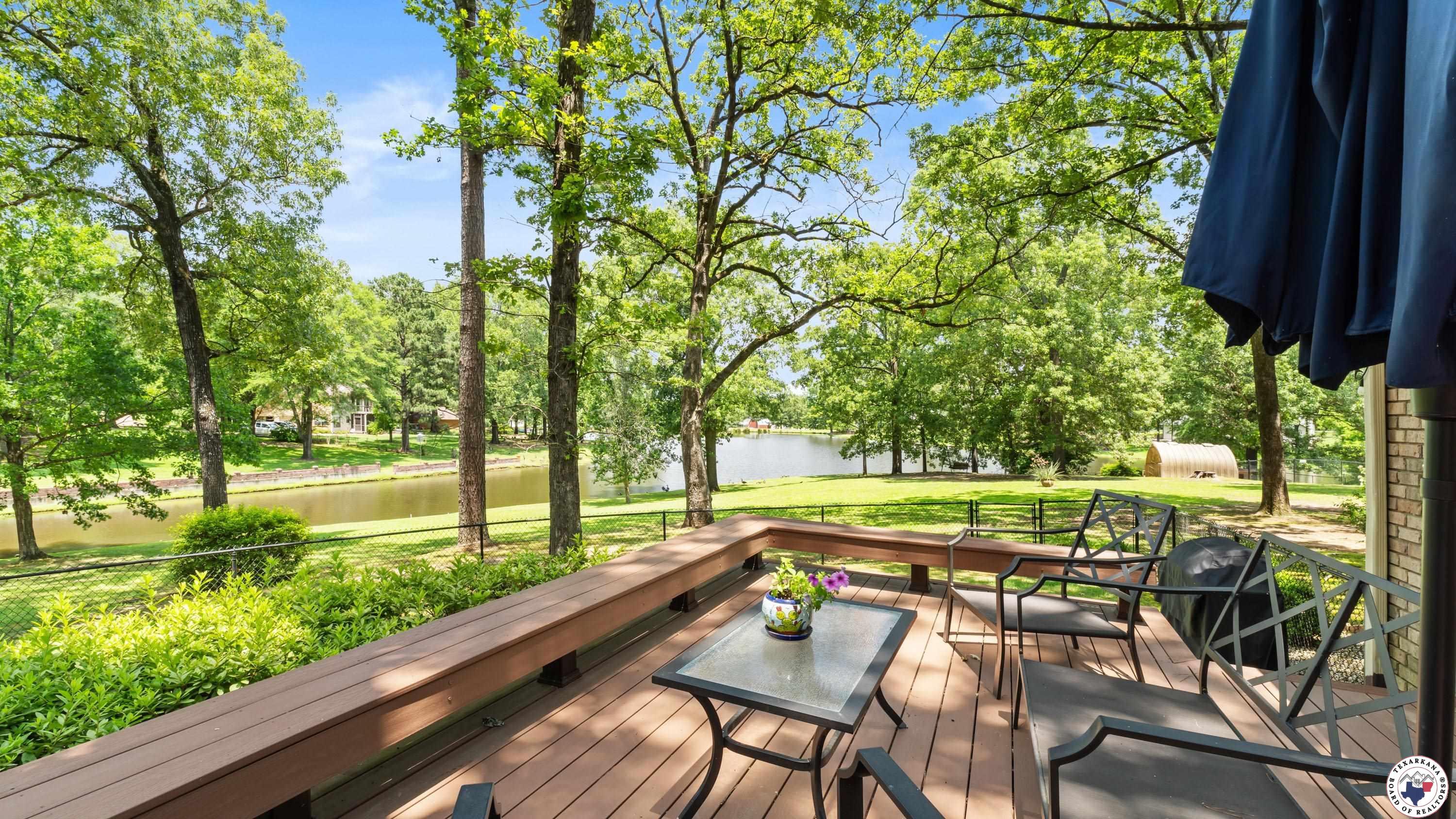 Property Photo:  905 Lakeridge Lane  TX 75503 