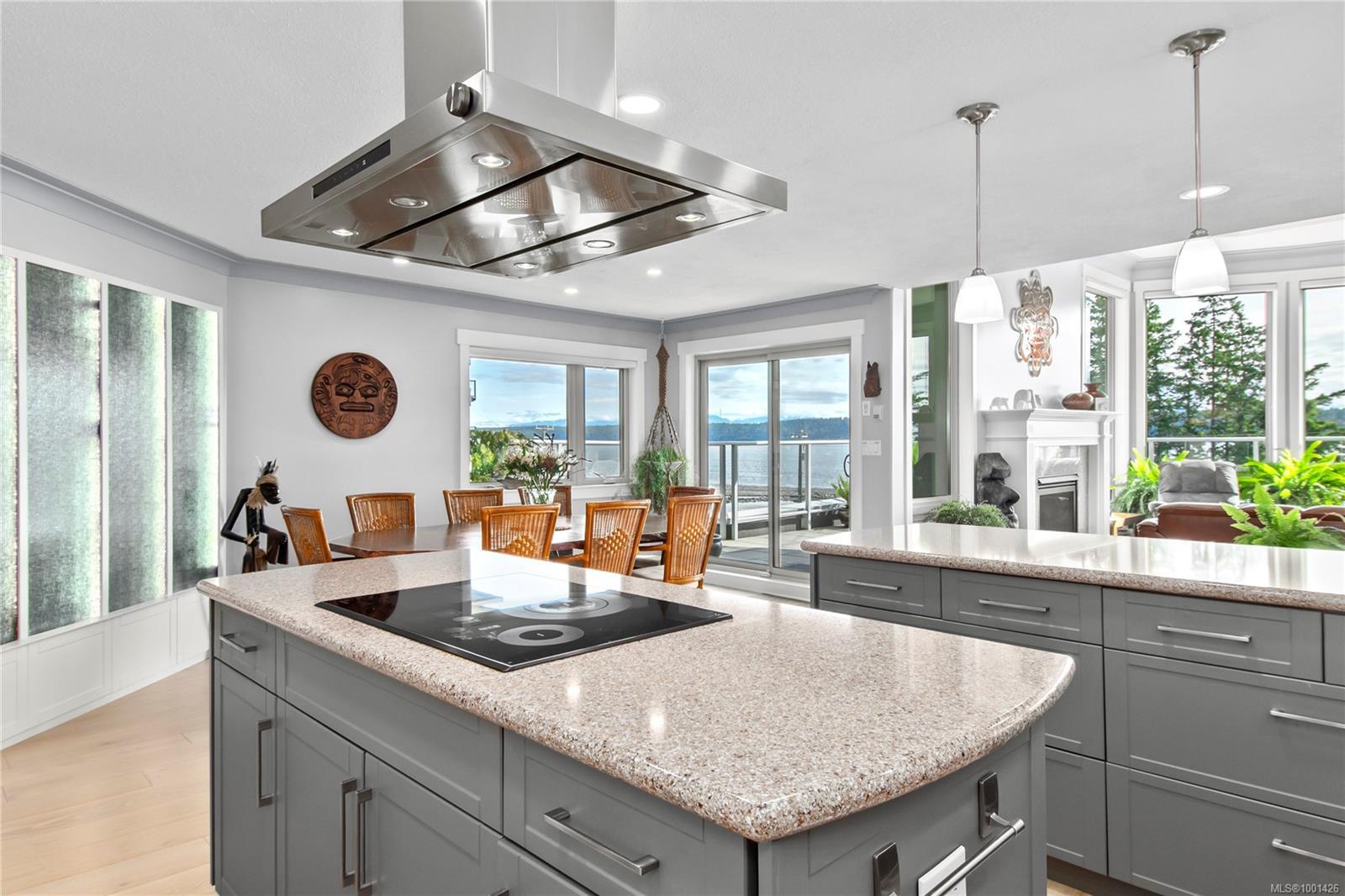 Property Photo: 700 Island Hwy S 402 BC V9W 1A6