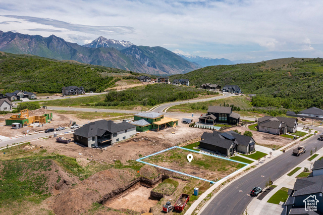 Property Photo: 14651 S Canyon Pointe Rd E 6 UT 84020