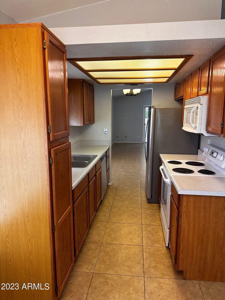 Property Photo: 23625 N 38th Drive AZ 85310