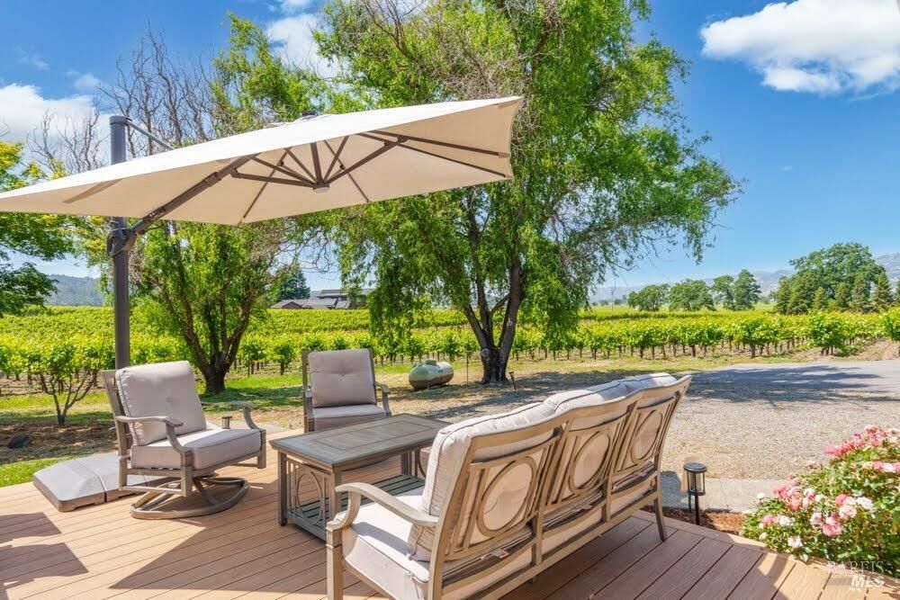 Property Photo:  725 735 Lytton Station Road  CA 95448 