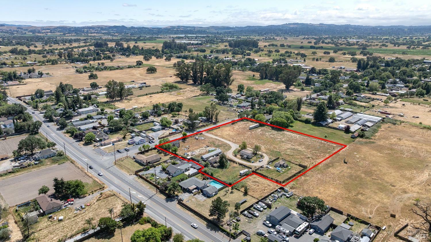 Property Photo: 815 Butler Avenue CA 95407