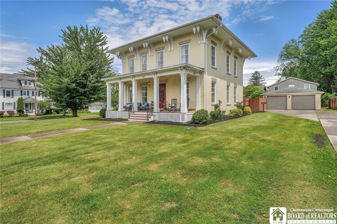 Property Photo:  123 Central Ave Avenue  NY 14063 