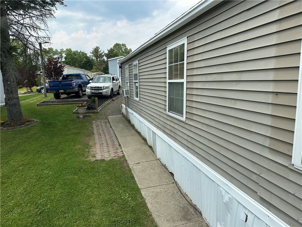 Property Photo:  14 Beechwood Terrace 14B  NY 14843 