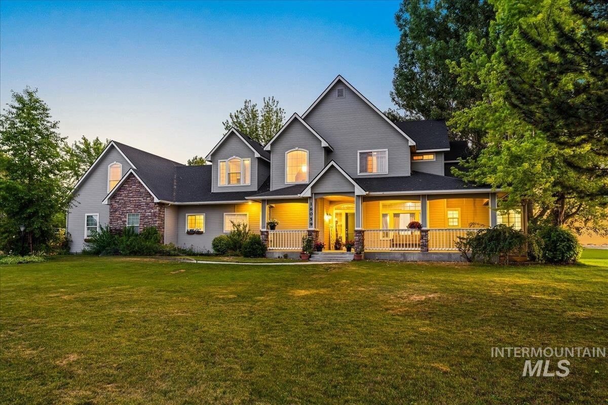 Property Photo:  16059 Westfield Ln  ID 83607 