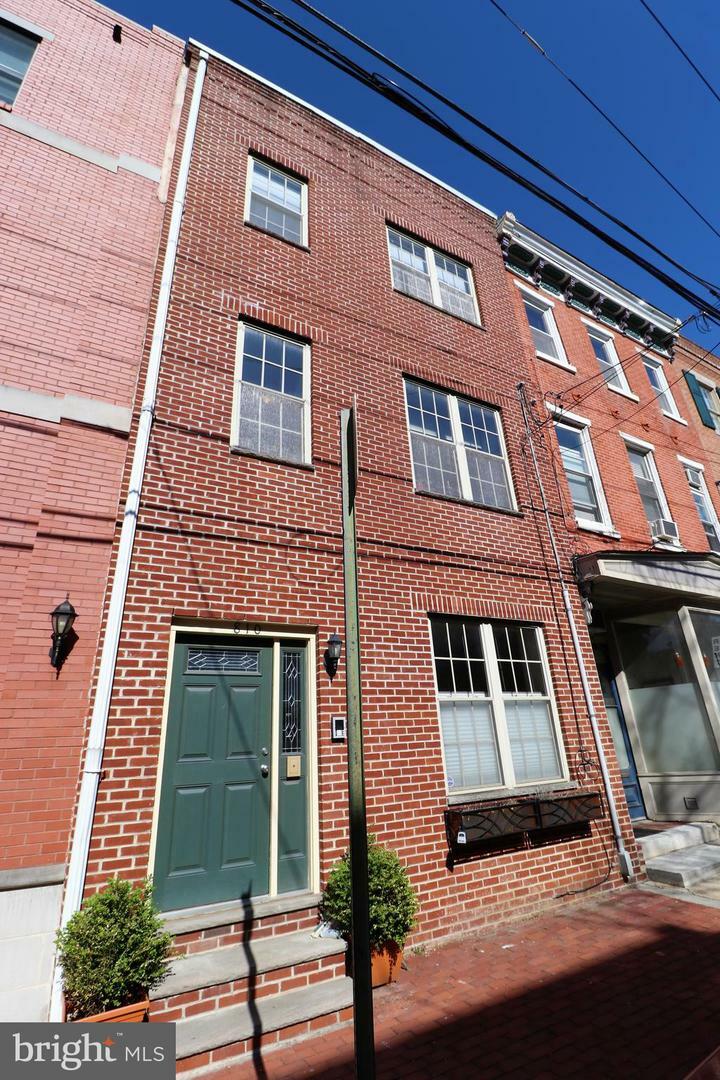 Property Photo: 810 S 2nd Street C PA 19147